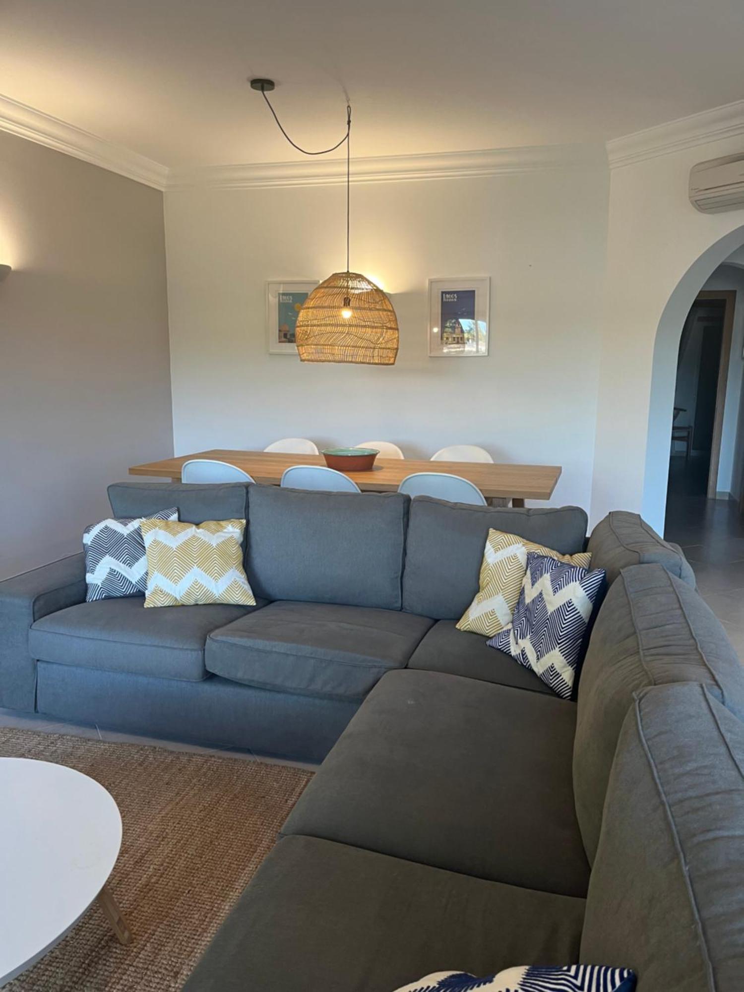 Luxury Apartment With Free Use Of Pool, Gym And Spa Lagos Luaran gambar